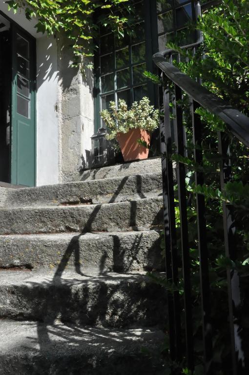 La Demeure Bed and Breakfast Eyguières Buitenkant foto